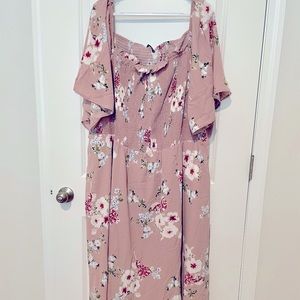 Bloomchic 5X blush floral dress